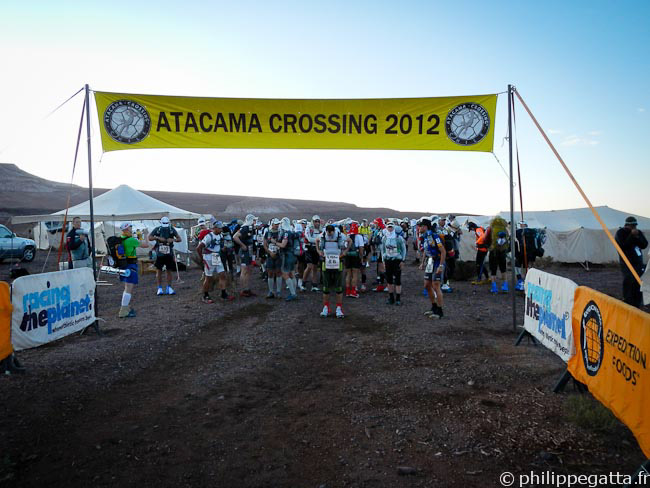 Start of the stage 1 of Atacama Crossing (© P. Gatta)
