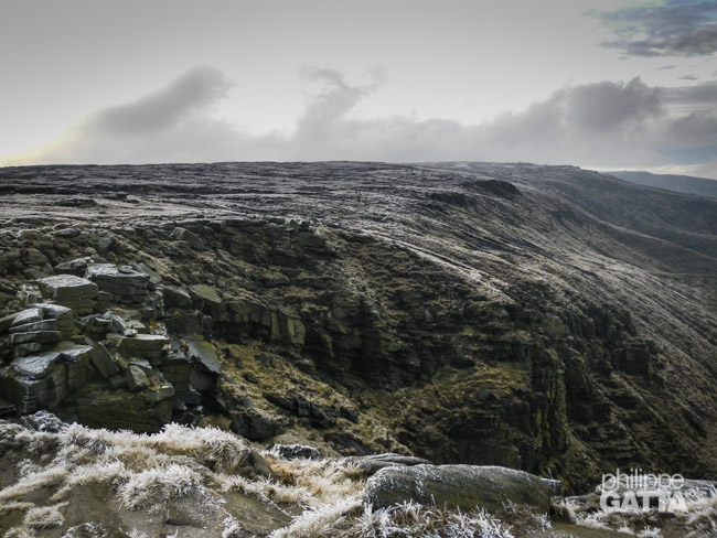 Spine: Kinder downfall (© P. Gatta)